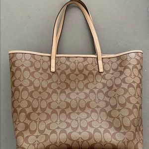 COACH signature Tan canvas, convertible